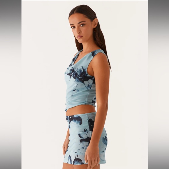 Peppermayo Exclusive - Nicola Mini Dress - Blue Black Floral, NWT size 4 - Picture 2 of 8